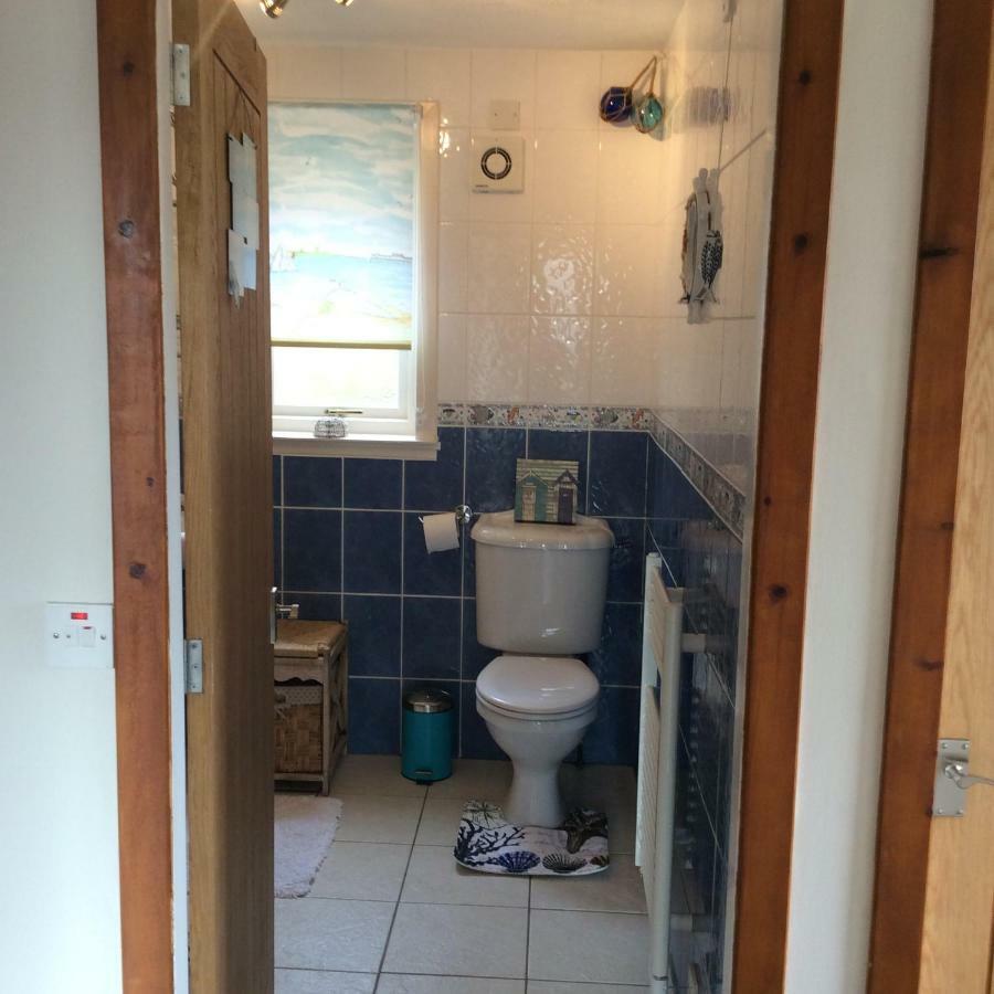 Achmelvich View Self Catering Apartment Lochinver Exterior photo